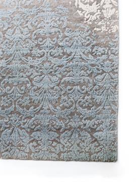 Damask Elegance