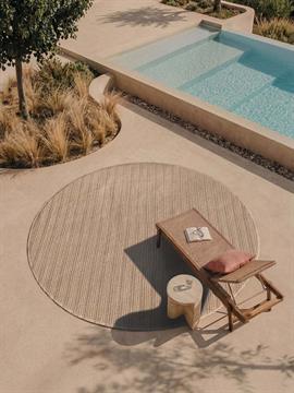 Pool PL02